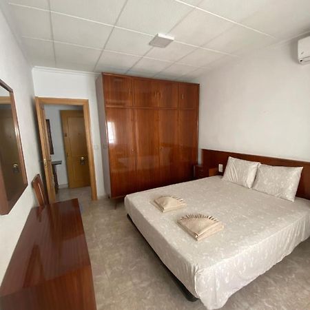 Cozy Apartment In Centre Of Alicante Near Plaza De Toros Екстер'єр фото
