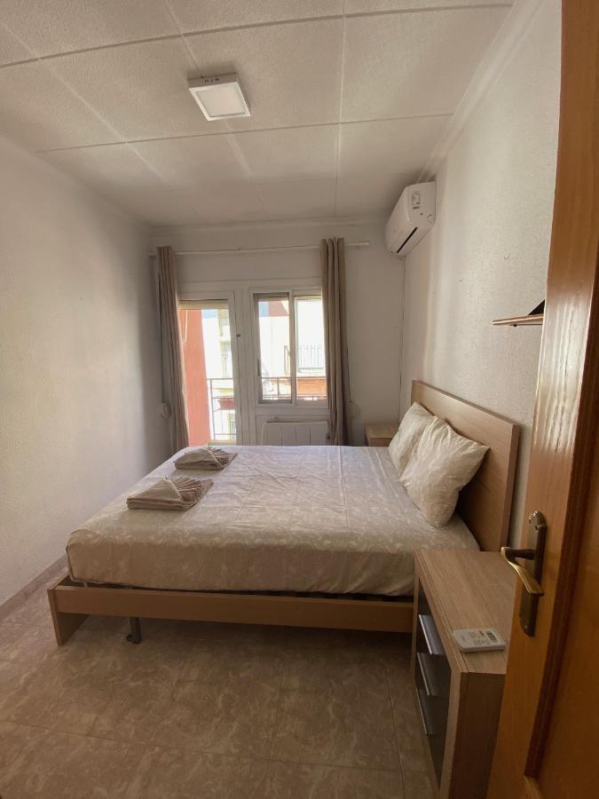 Cozy Apartment In Centre Of Alicante Near Plaza De Toros Екстер'єр фото